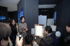 有的团队面向高危做群 